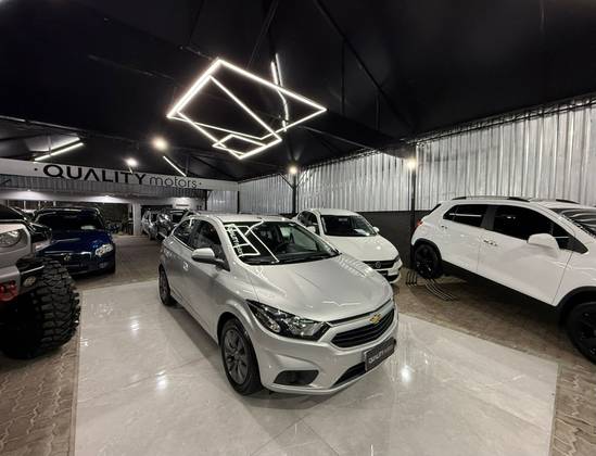 CHEVROLET ONIX 1.4 MPFI LT 8V FLEX 4P AUTOMÁTICO